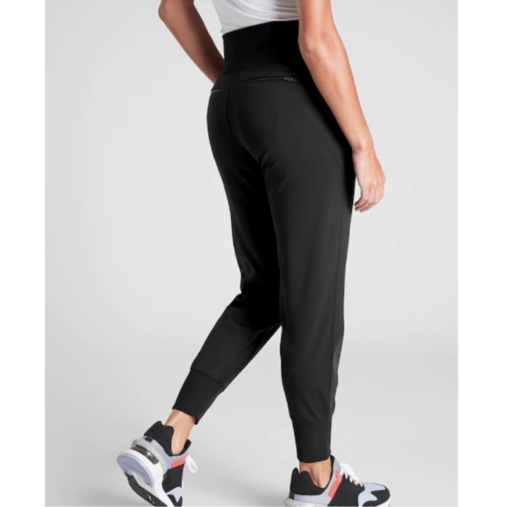 Athleta Venice High-Rise Joggers